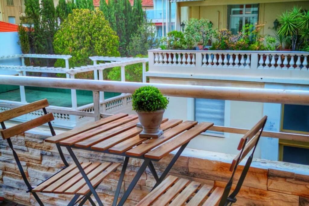 Apartment A 2 Pas Du Festival Et Plages Cannes